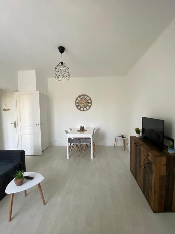 Grand Deux Pieces Au Pied Du Parc Du Chateau Bagnoles de l'Orne Normandie エクステリア 写真